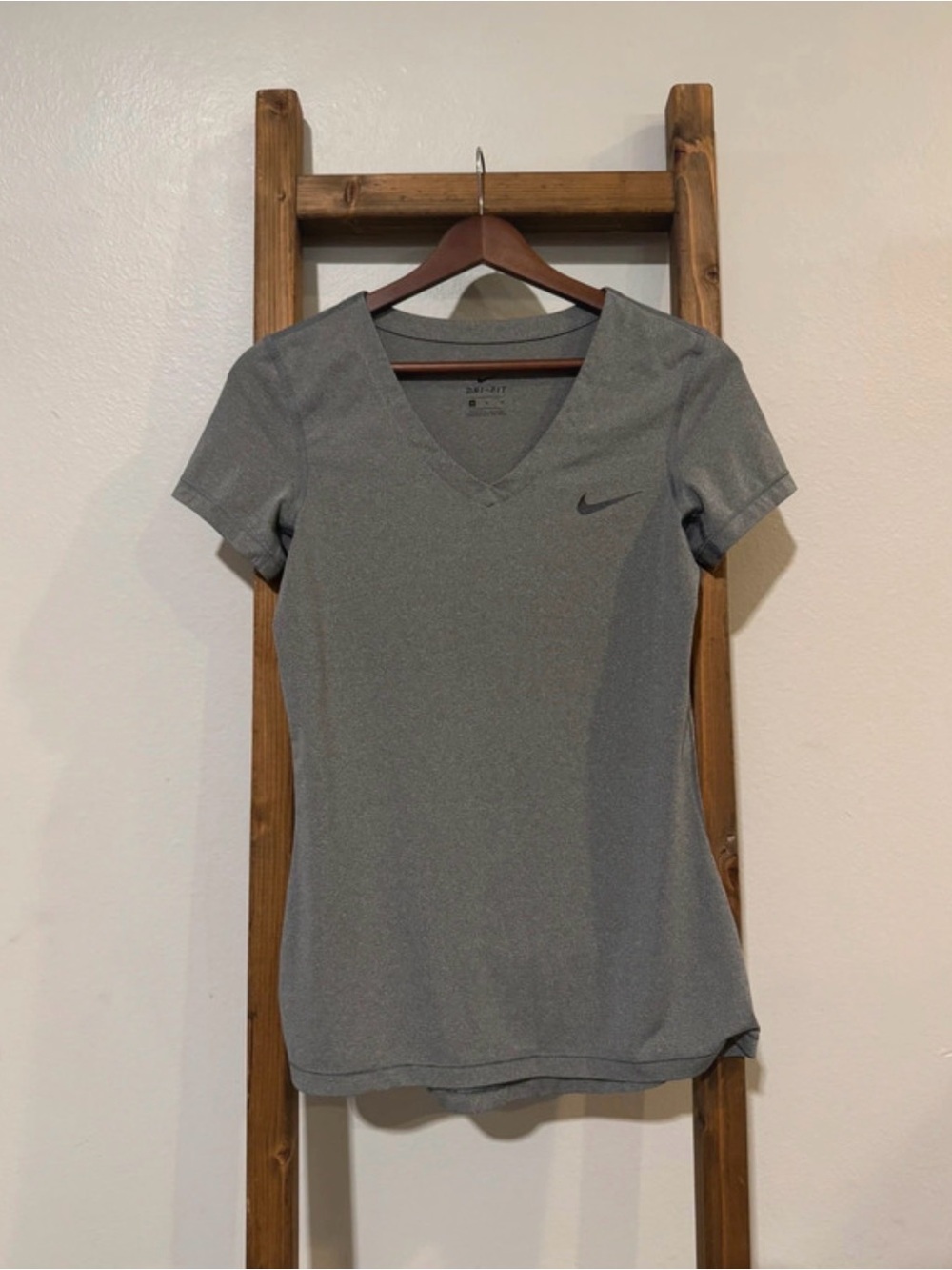 Nike Women's Heather Gray V-Neck Dri-FIT Short Sleeve Tee